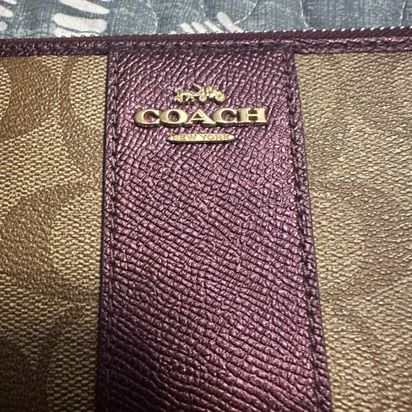 Coach Tan and Purple Signature Wallet - Picture 3 of 6
